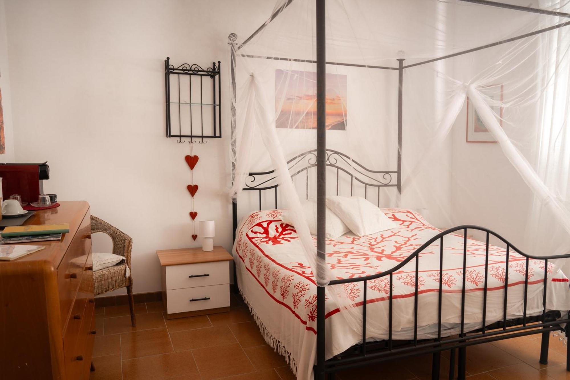 Villa Dan-Rooms In Monopoli Impalata Εξωτερικό φωτογραφία