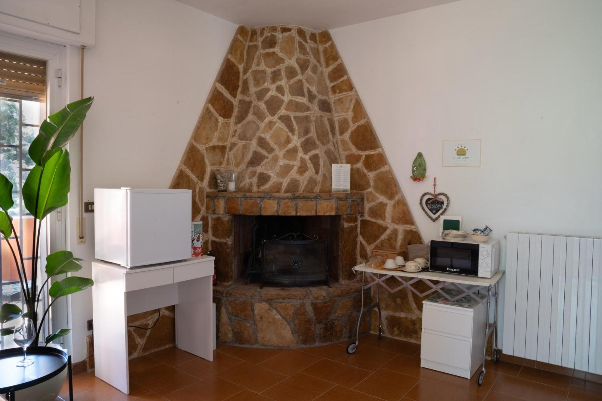 Villa Dan-Rooms In Monopoli Impalata Εξωτερικό φωτογραφία